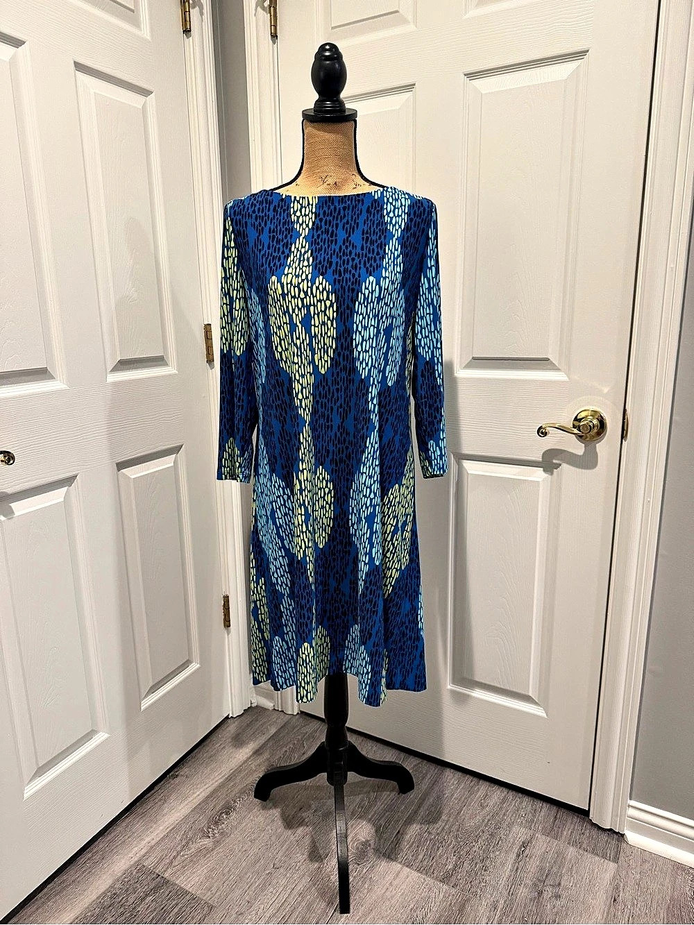 Pappagallo Blue & Yellow Animal Print Midi Dress Size Medium Like New